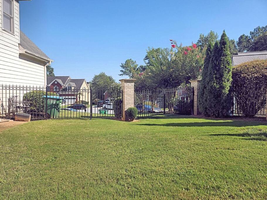 Villa 2,298Sqft-King Bed-Bbq-Gbps-W/D Snellville Esterno foto